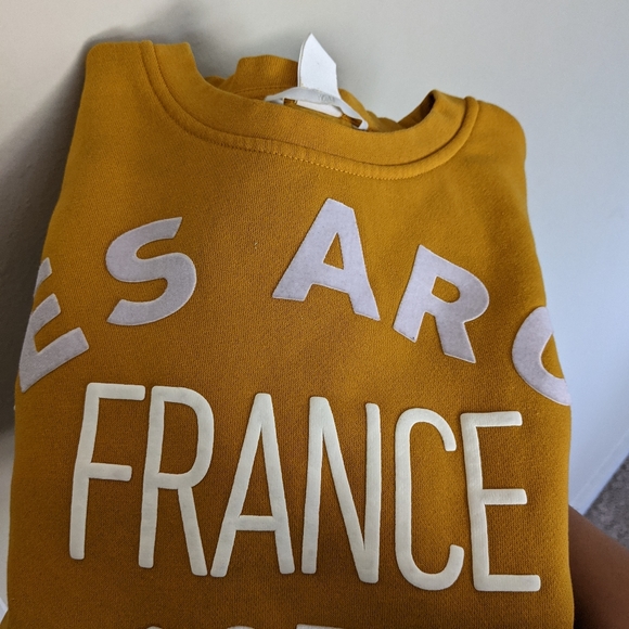 H&M Tops - Picture 5 of 5